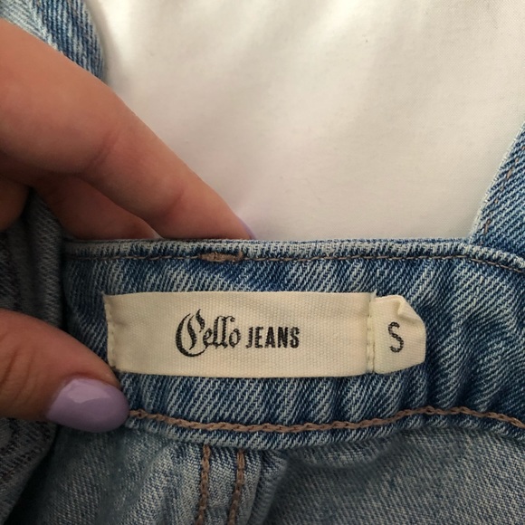 Distressed overalls - Picture 4 of 6